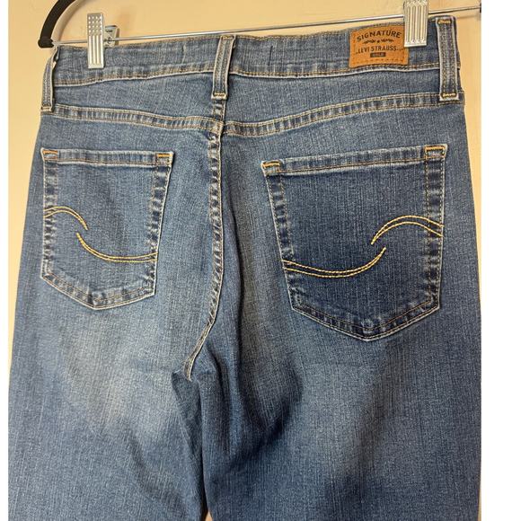 Levi Strauss Mid Rise Bootcut Women's W27 L30 Blue Jeans Cotton Blend Stretch - Picture 2 of 7